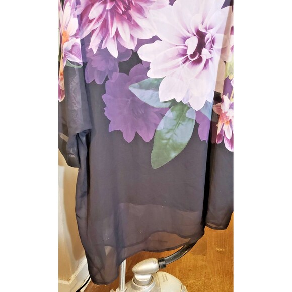 NWT Avenue Lined, Handkerchief Hem, Sheer Purple Floral Tunic Top - Size 26/28 - Picture 3 of 8